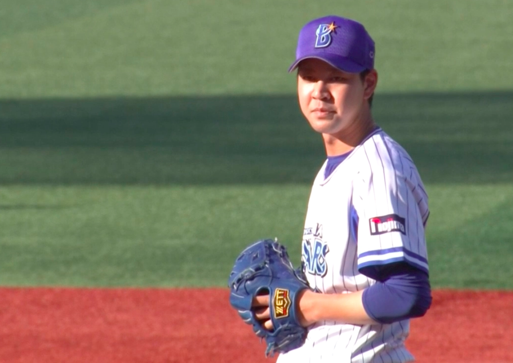 平良拳太郎_グラブ